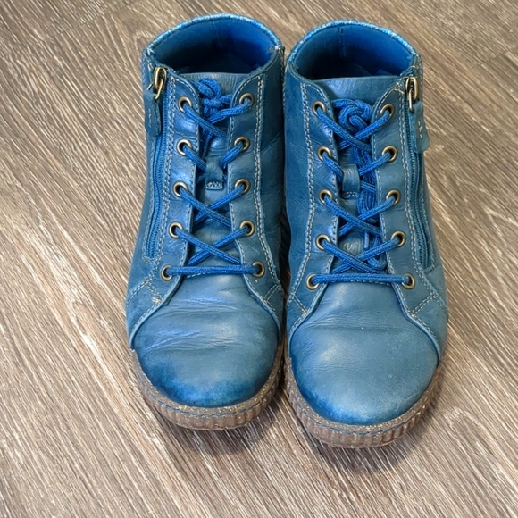 Clarks Caroline Park Ocean Blue Leather Boots - Picture 4 of 9